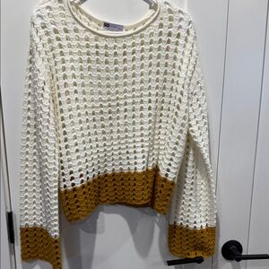 SO Women's White and Brown Knit Sweater
